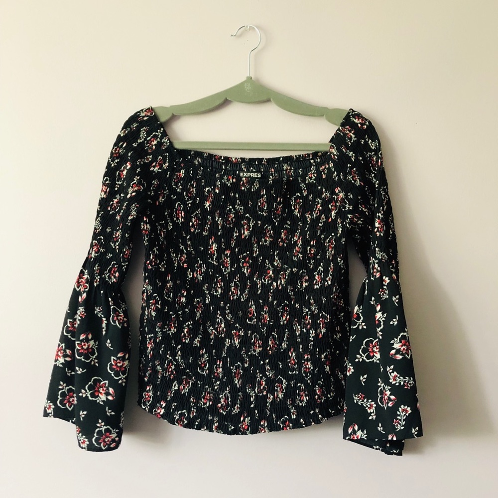 ♥️ EXPRESS Wide Sleeve Off-The-Shoulder Blouse